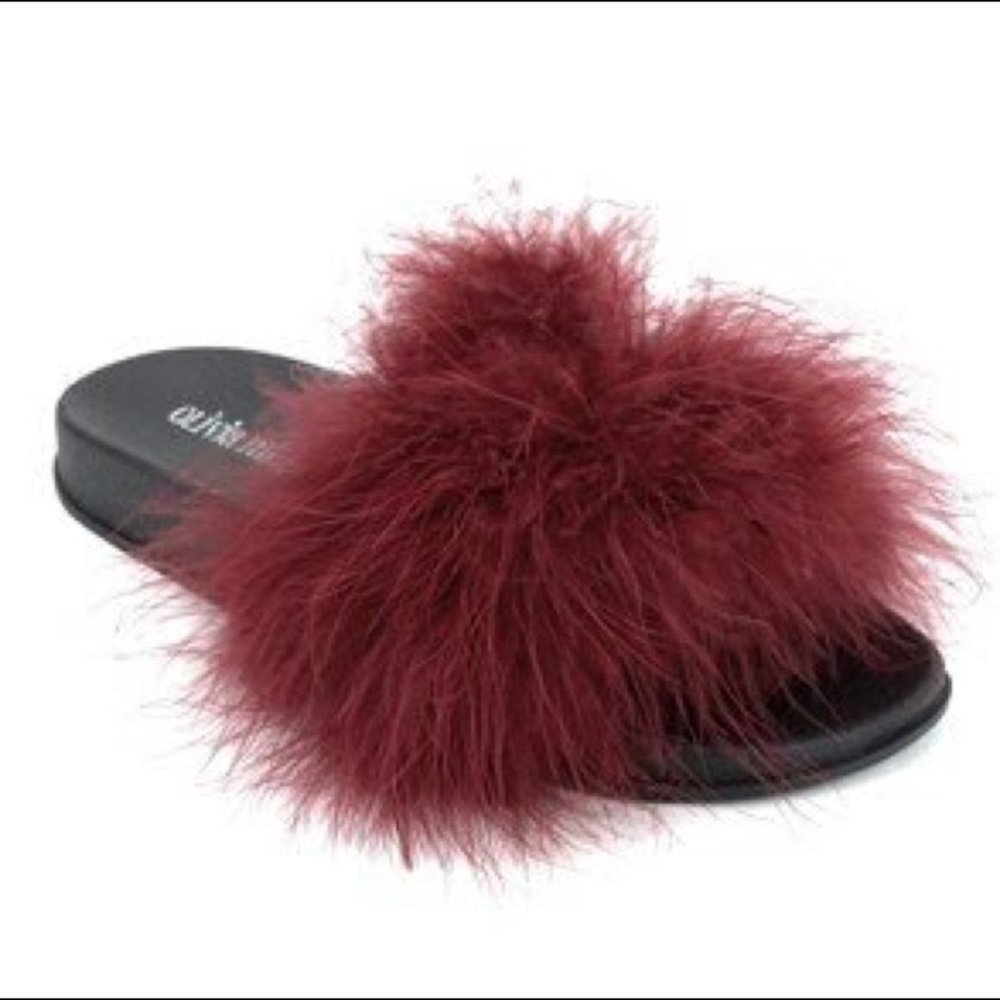 Olivia Miller Marabou Feather Slide on Sandals - Picture 1 of 7